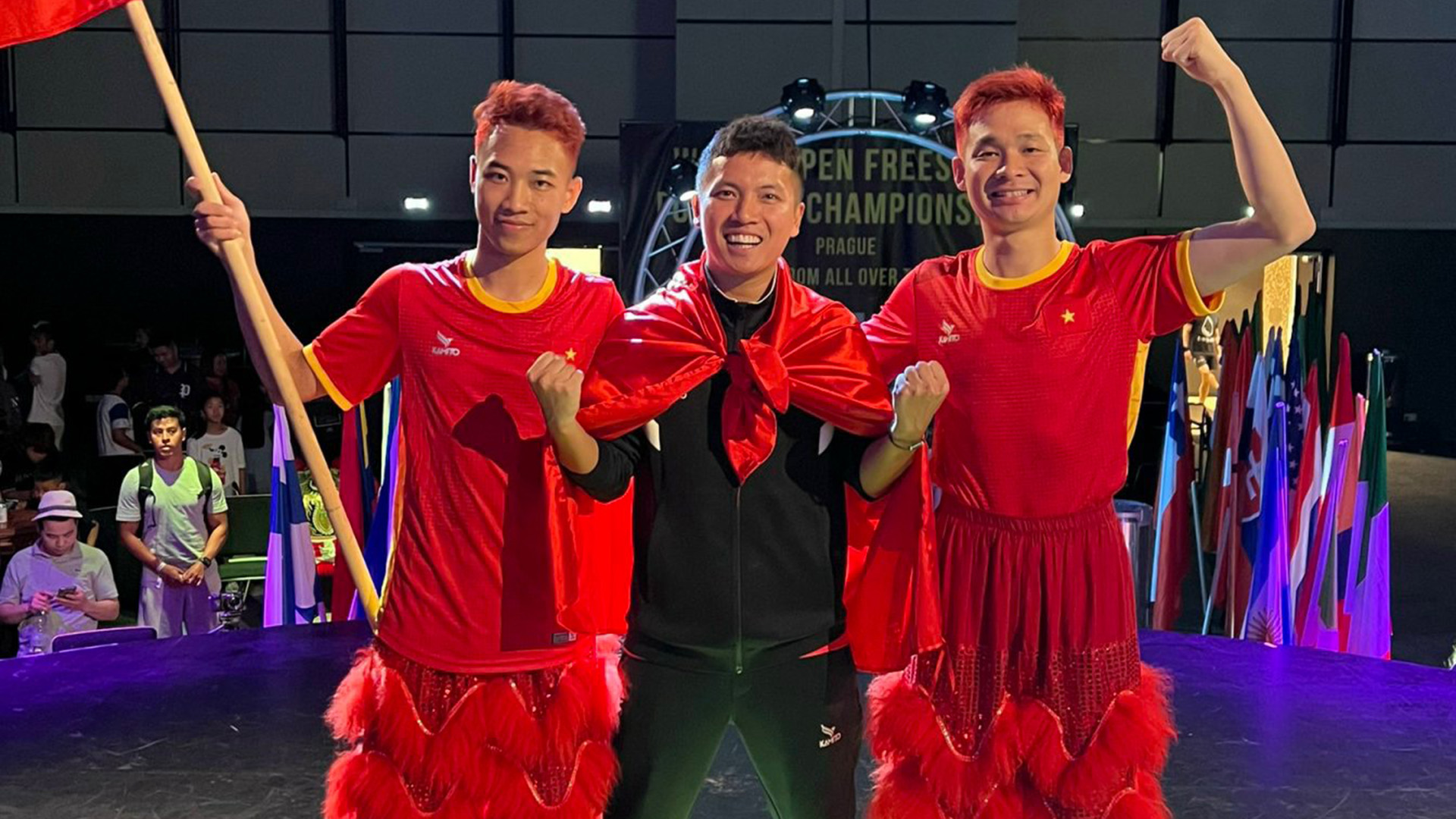 Đỗ Kim Phúc đưa Việt Nam thành Á quân freestyle football thế giới FPT